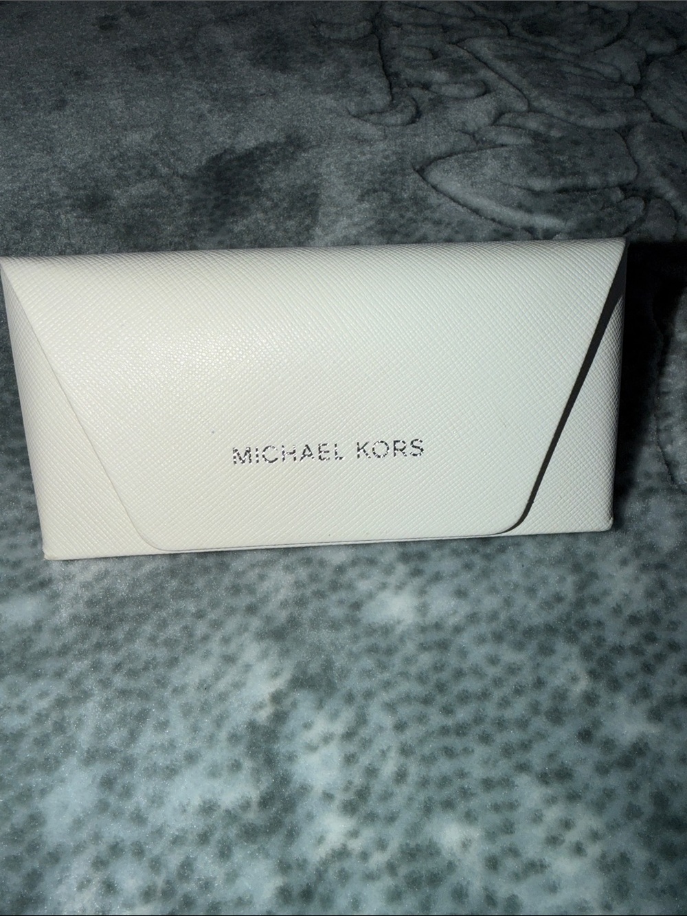 Michael Kors Snap Envelope Sunglasses Case
